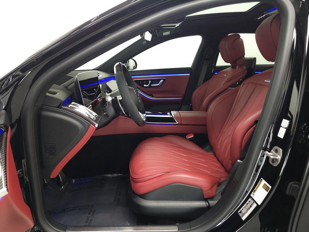 Used 2024 Mercedes-Benz S 63 AMG S image 8