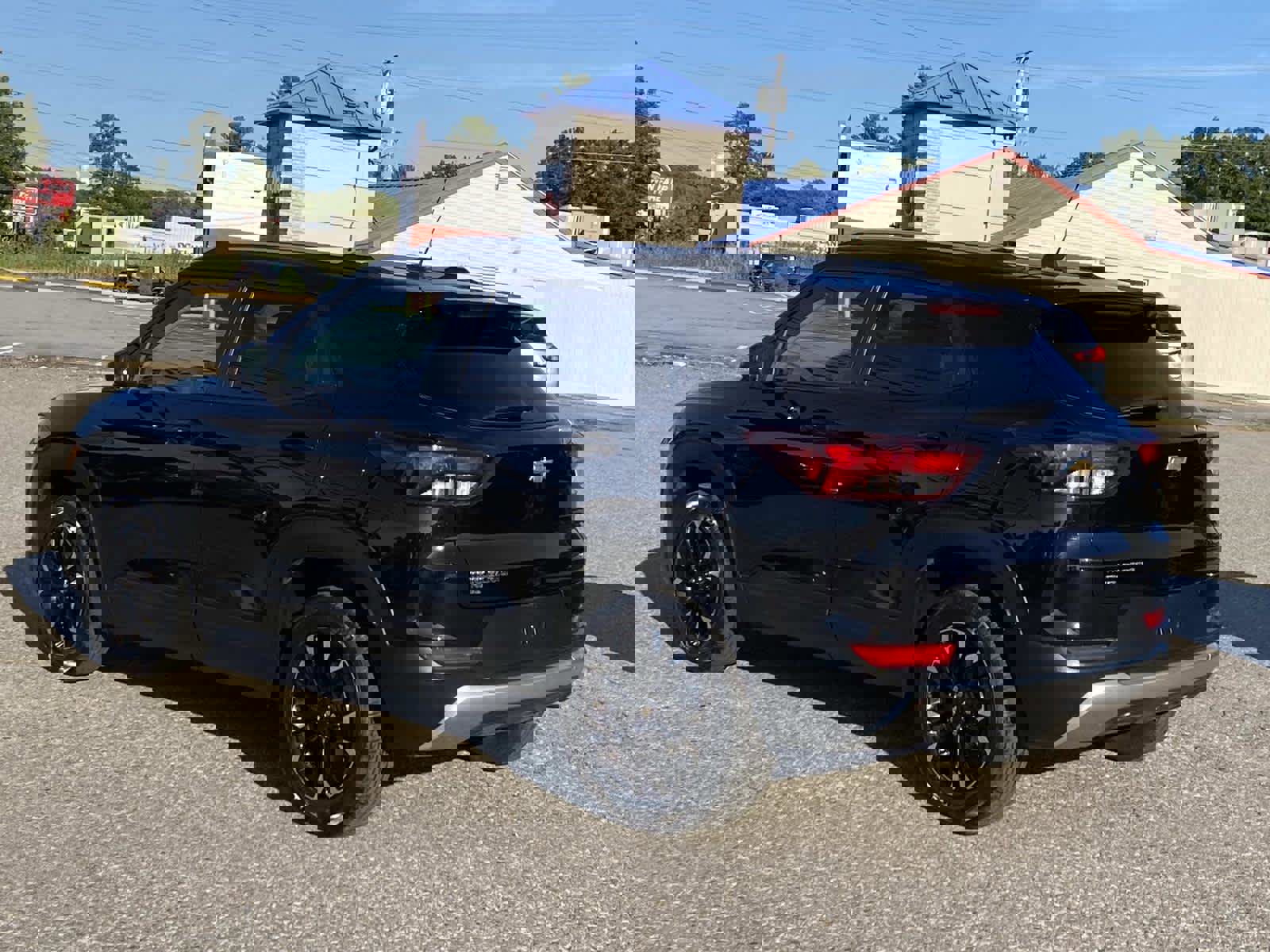 Used 2023 Chevrolet TrailBlazer LT image 6