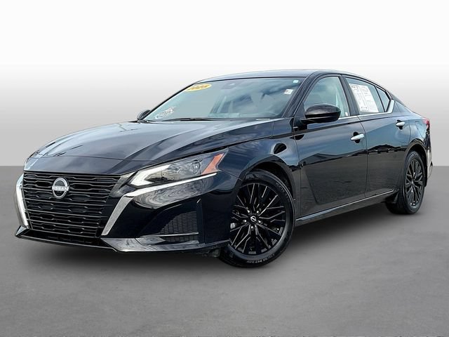 Certified 2025 Nissan Altima 2.5 SV w/ SV Special Edition Package FWD image 3