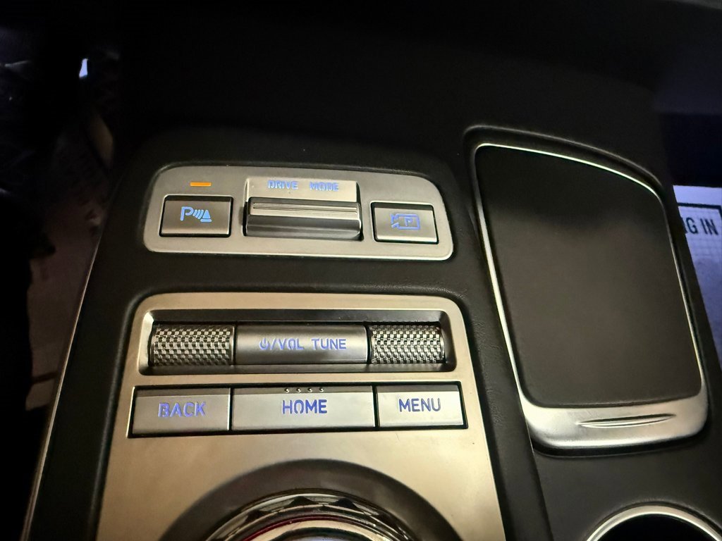 Certified 2022 Genesis GV70 2.5T w/ Sport Prestige Package image 37