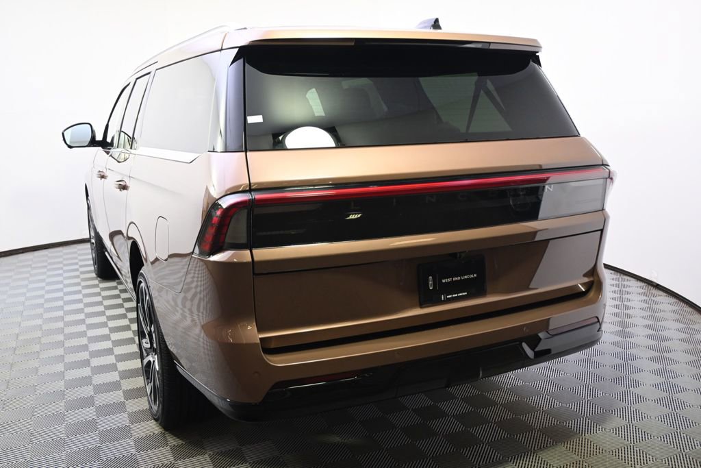 New 2026 Lincoln Navigator L Black Label image 4