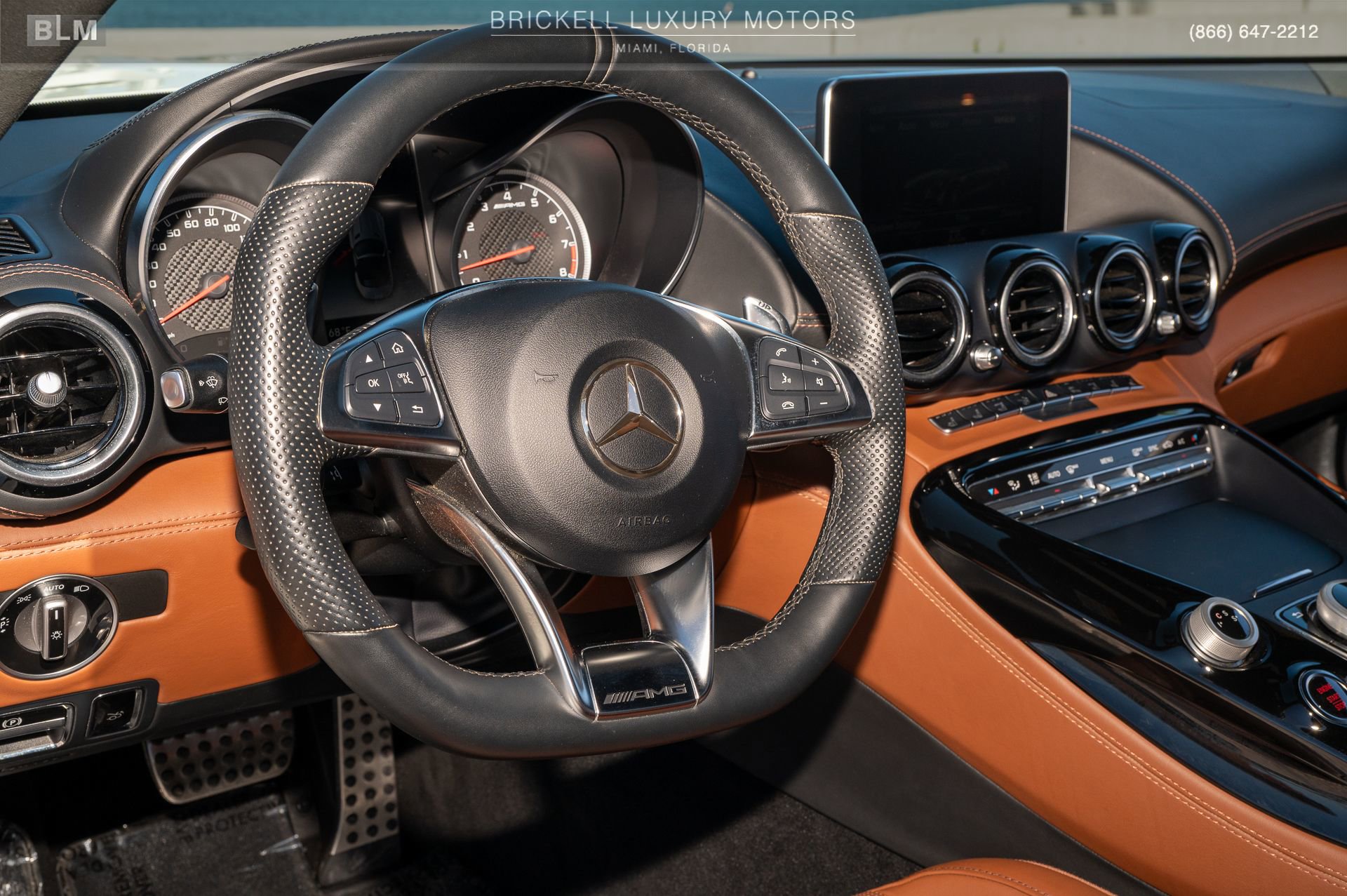 Used 2018 Mercedes-Benz AMG GT Roadster image 18