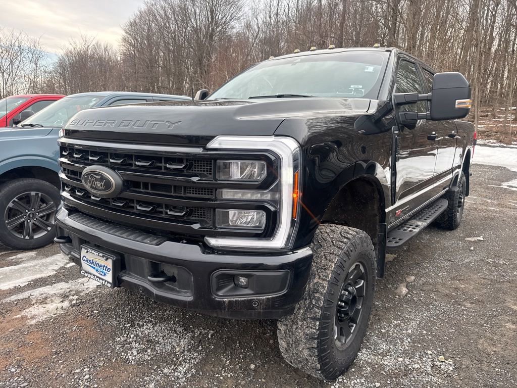 Used 2024 Ford F350 Lariat w/ Lariat Ultimate Package