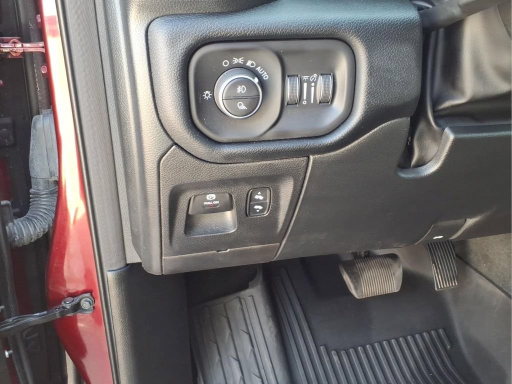Used 2022 RAM 1500 Laramie RWD image 17
