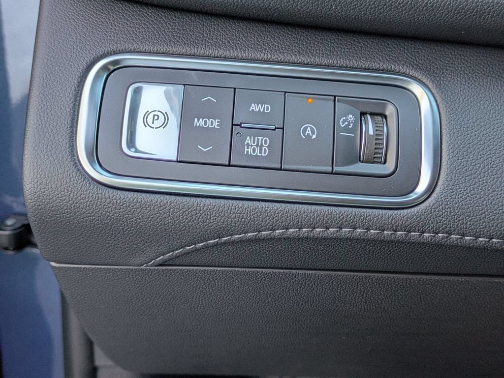 New 2026 Buick Enclave Preferred w/ Power Package AWD/4WD image 23