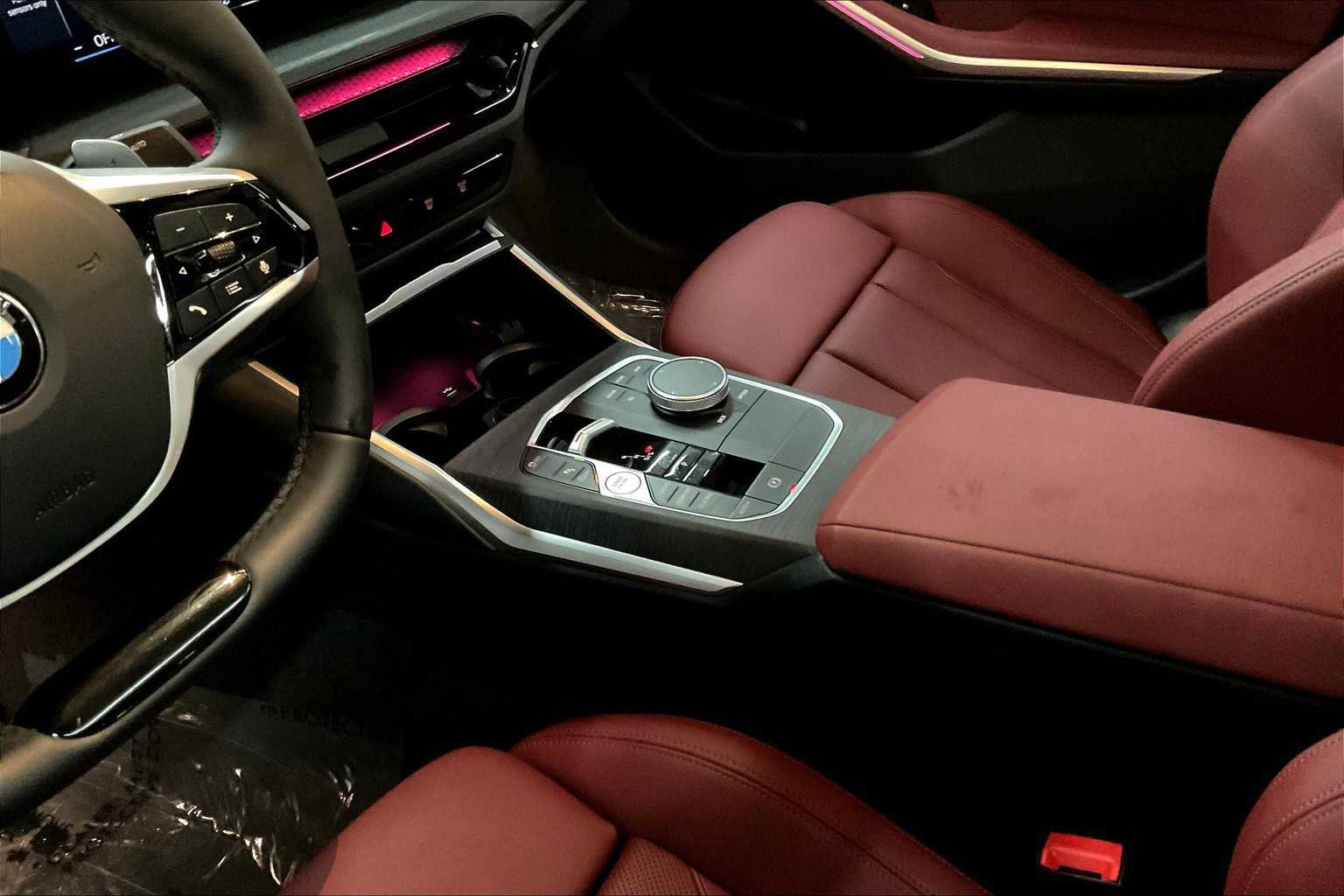 Used 2025 BMW 330i 330i w/ Premium Package image 20