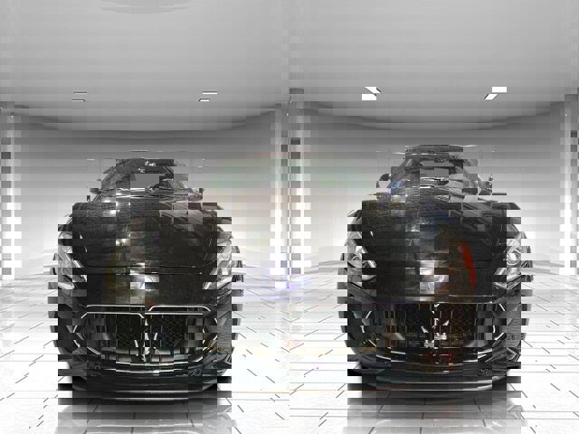 Used 2018 Maserati GranTurismo Sport image 3