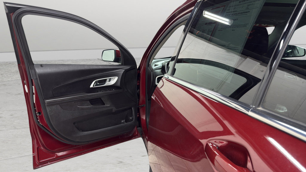 Used 2016 Chevrolet Equinox LT w/ Convenience Package image 13