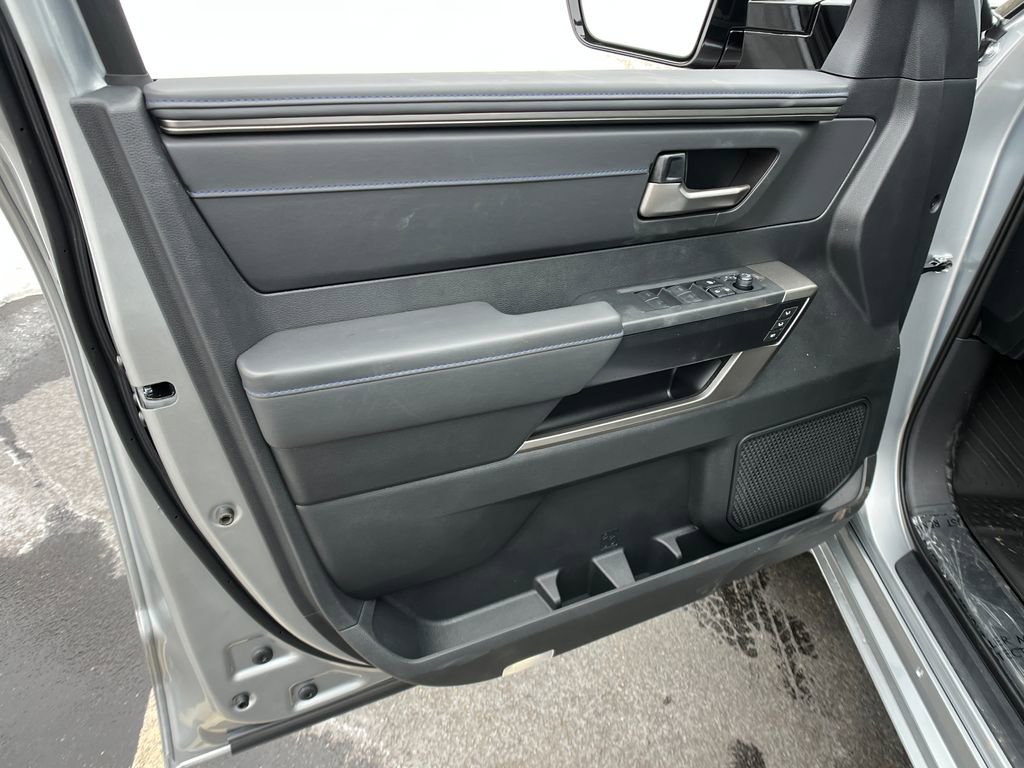 New 2026 Toyota Tundra Platinum AWD/4WD image 11