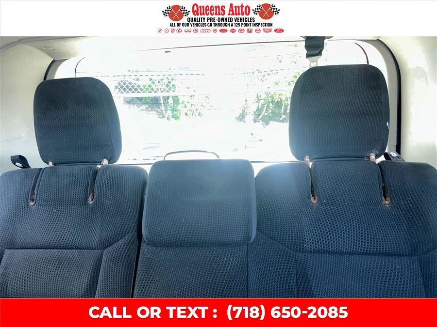 Used 2019 Dodge Grand Caravan SE FWD image 39