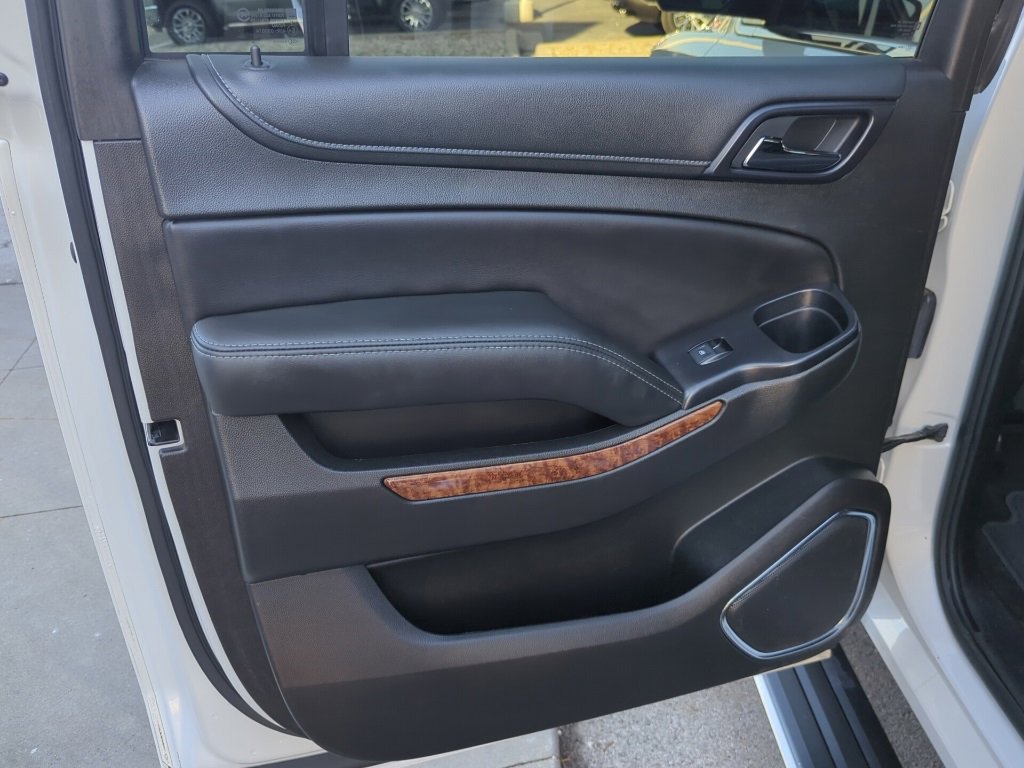 Used 2017 Chevrolet Suburban Premier image 43