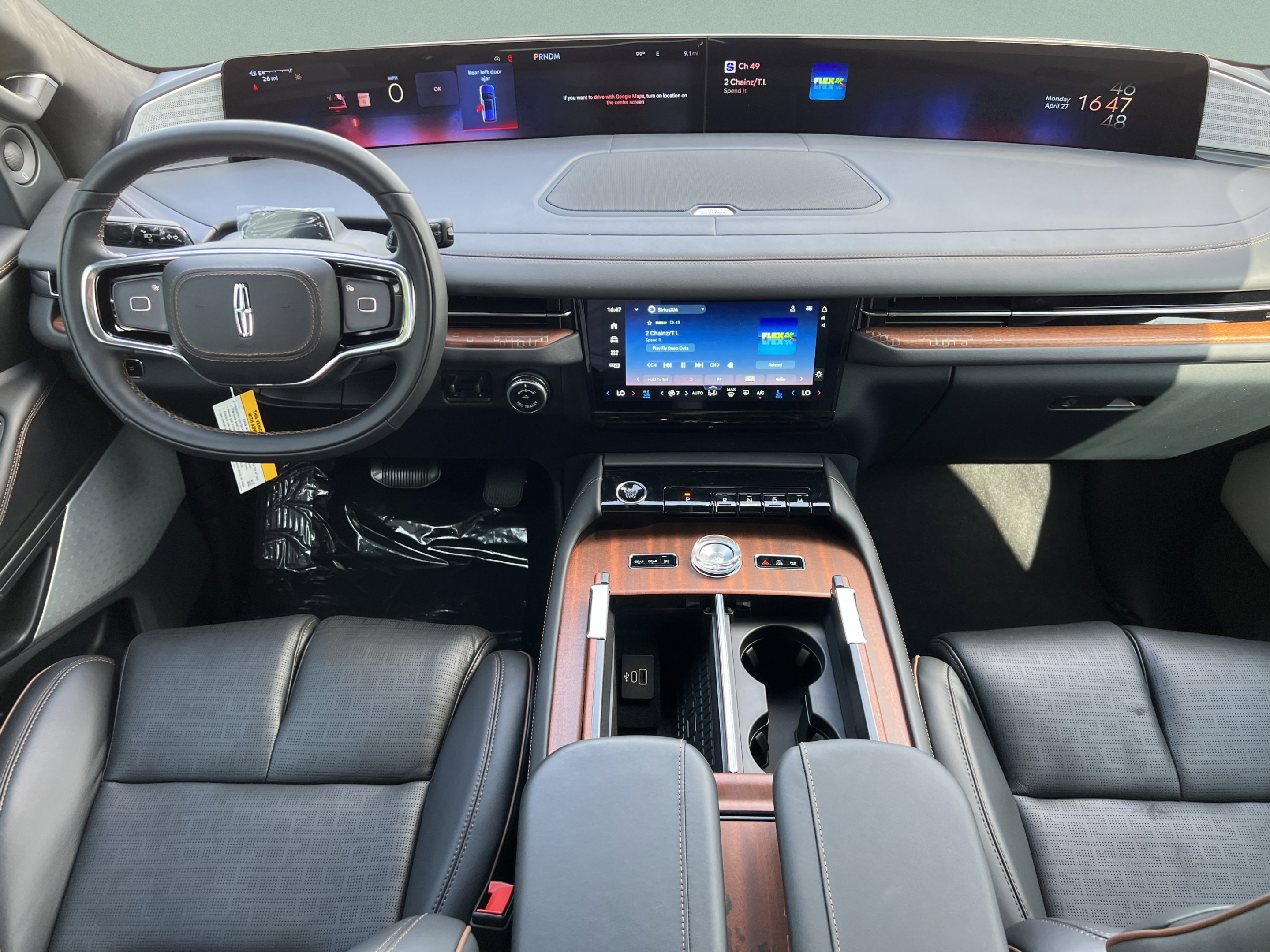 New 2026 Lincoln Navigator Black Label AWD/4WD image 9