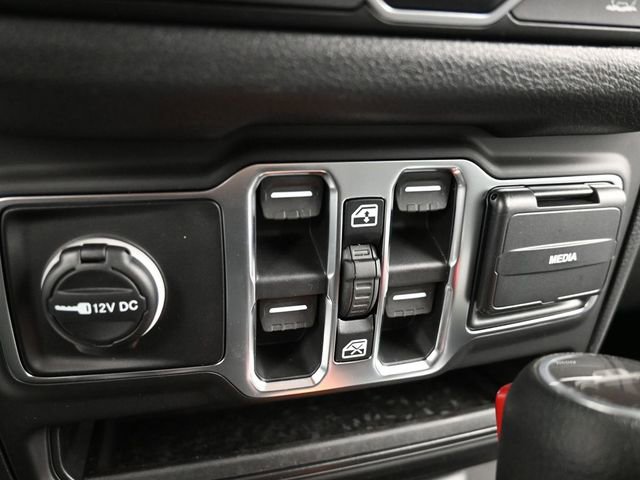 New 2026 Jeep Gladiator Sport image 20