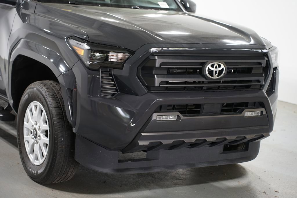Certified 2024 Toyota Tacoma SR5 image 4