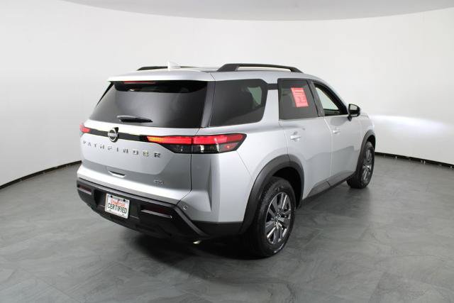 Certified 2025 Nissan Pathfinder SV AWD/4WD image 4