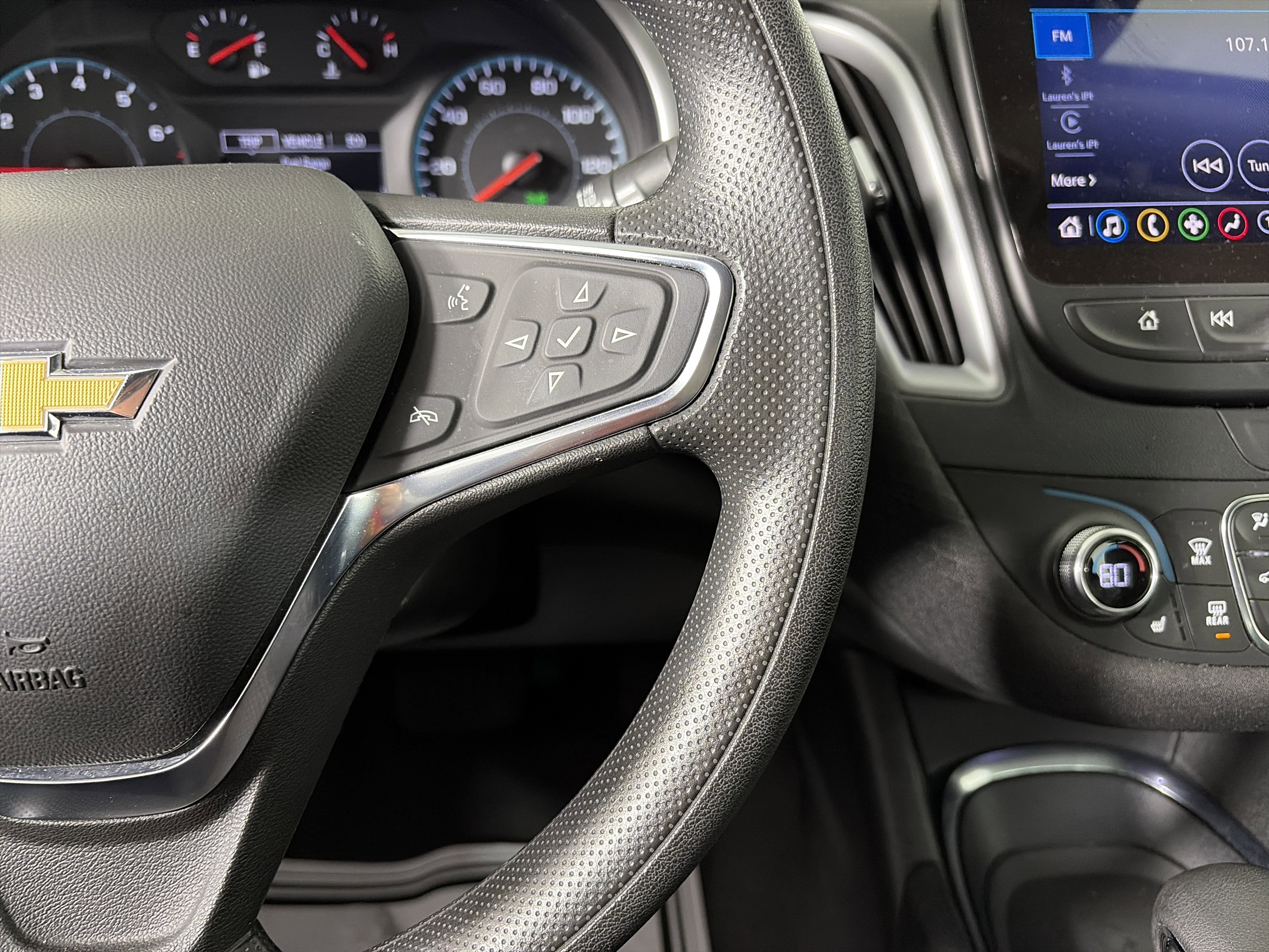 Used 2024 Chevrolet Malibu LT image 17