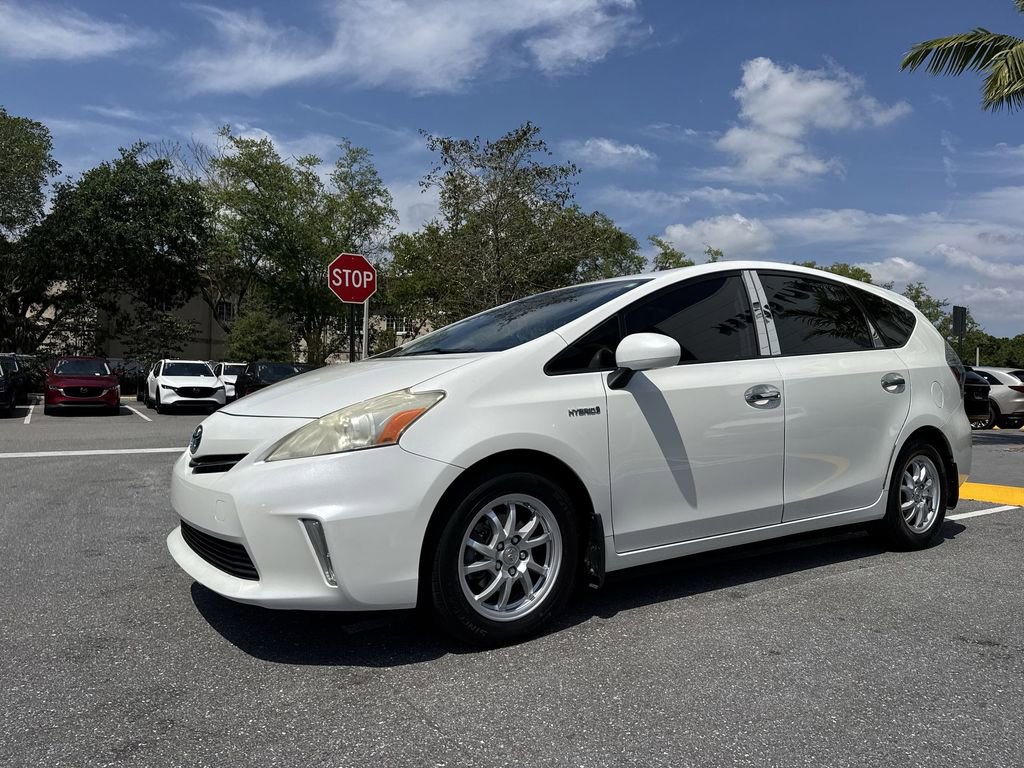 Used 2013 Toyota Prius V Two image 29