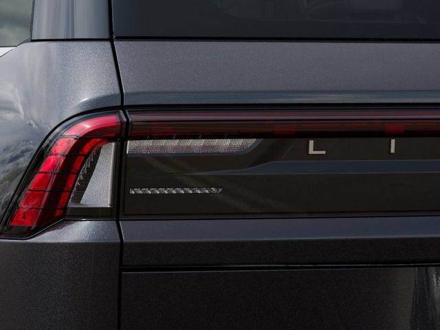 New 2027 Lincoln Navigator Reserve AWD/4WD image 21