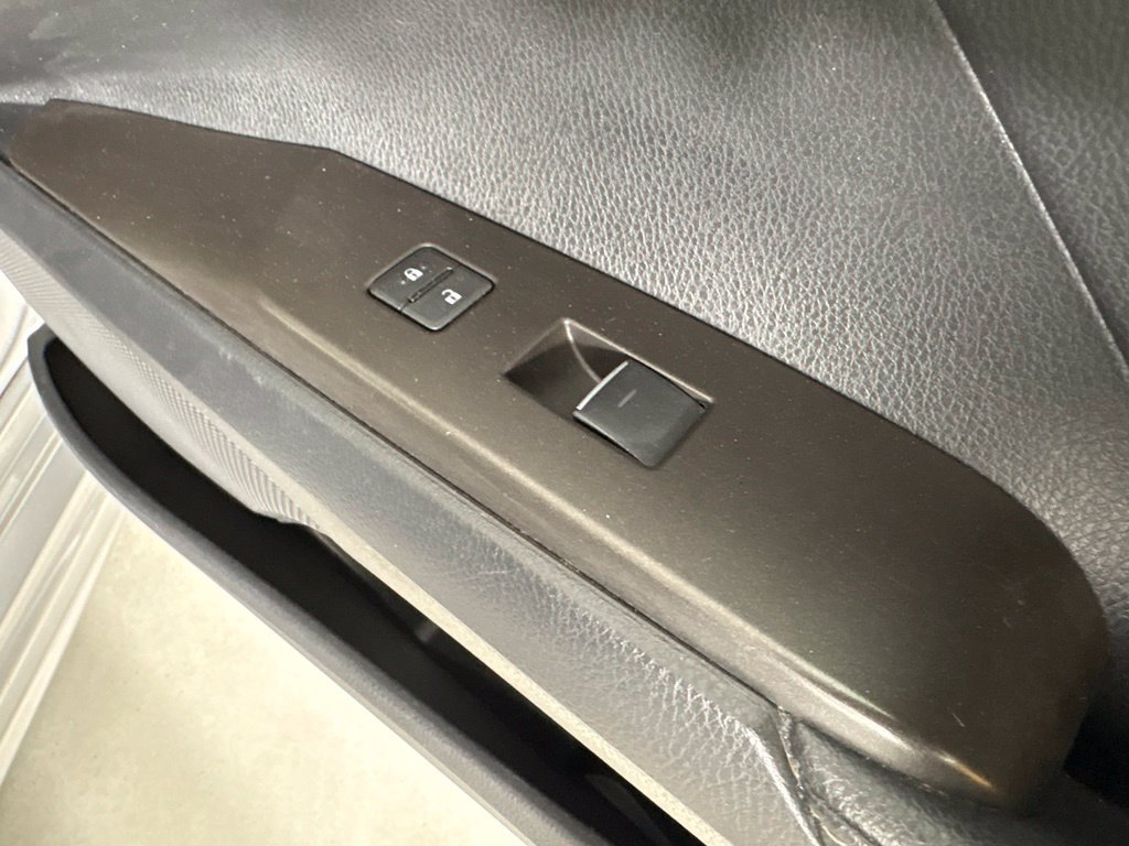 Used 2023 Toyota Camry XSE FWD image 16