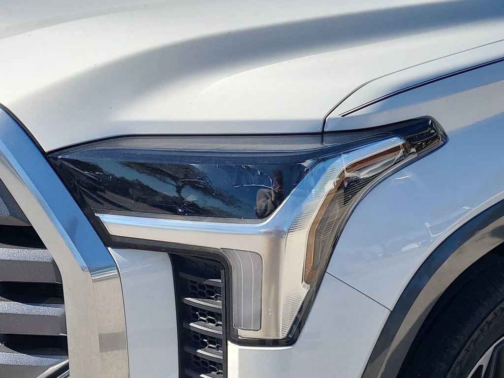 Used 2023 Toyota Tundra Limited image 16