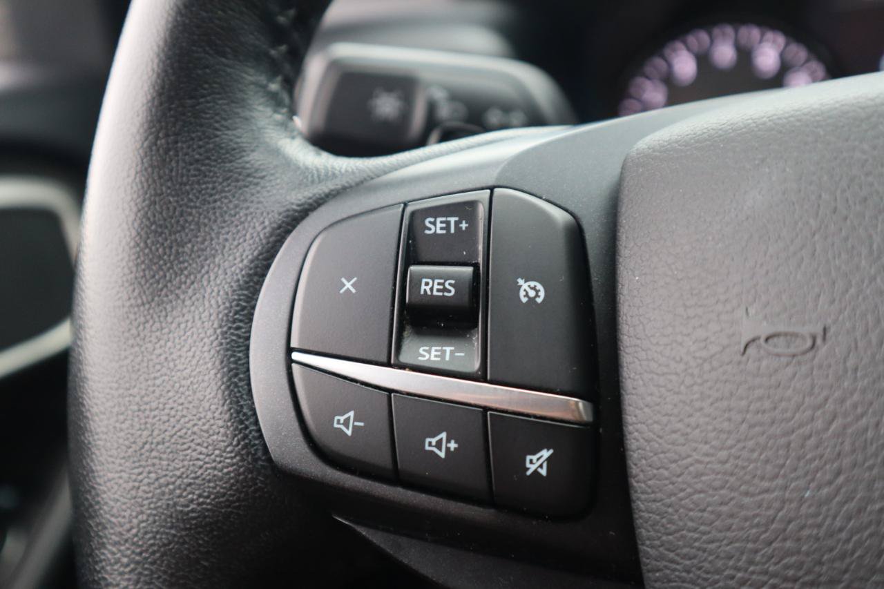 Used 2020 Ford Explorer XLT AWD/4WD image 66