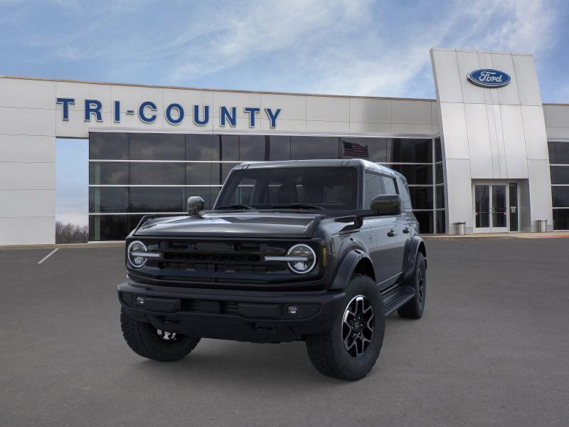 New 2025 Ford Bronco Outer Banks image 2