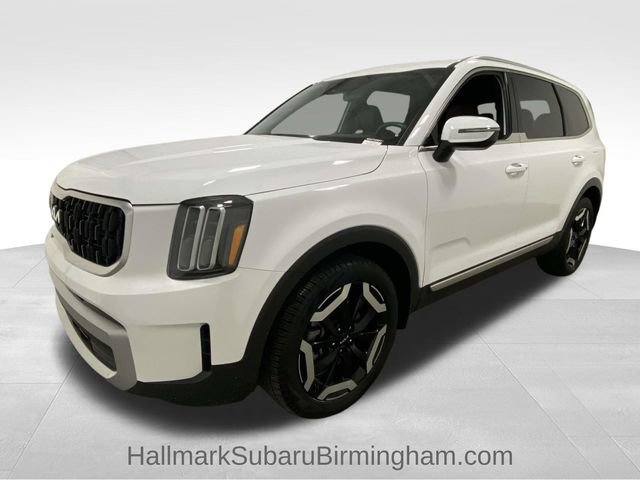 Used 2024 Kia Telluride EX w/ EX Captain's Chair Package image 5