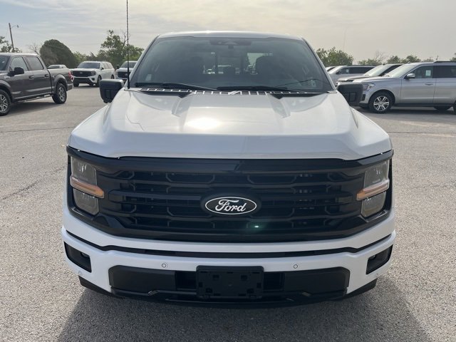 New 2025 Ford F150 XLT w/ Equipment Group 302A MID image 2