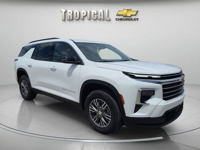 Used 2025 Chevrolet Traverse LT FWD image 7