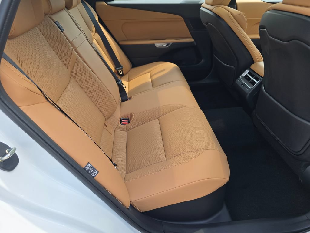 New 2026 Lexus ES 500e AWD/4WD image 26