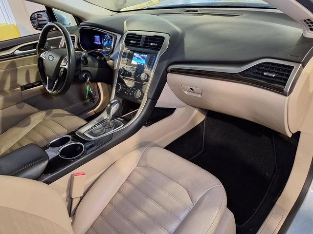 Used 2013 Ford Fusion SE FWD image 30