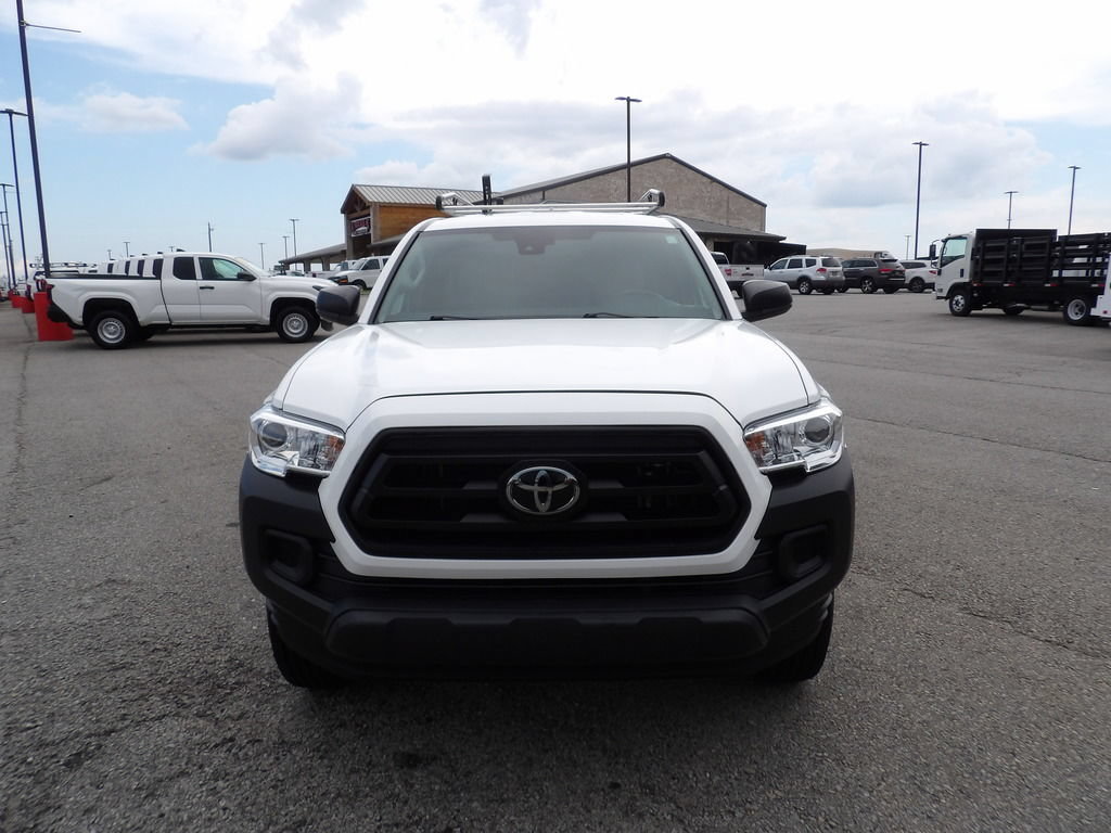 Used 2023 Toyota Tacoma SR RWD image 12