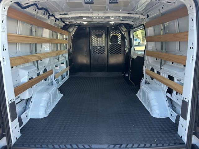 Used 2024 Ford Transit 250 Low Roof w/ Exterior Upgrade Package image 31