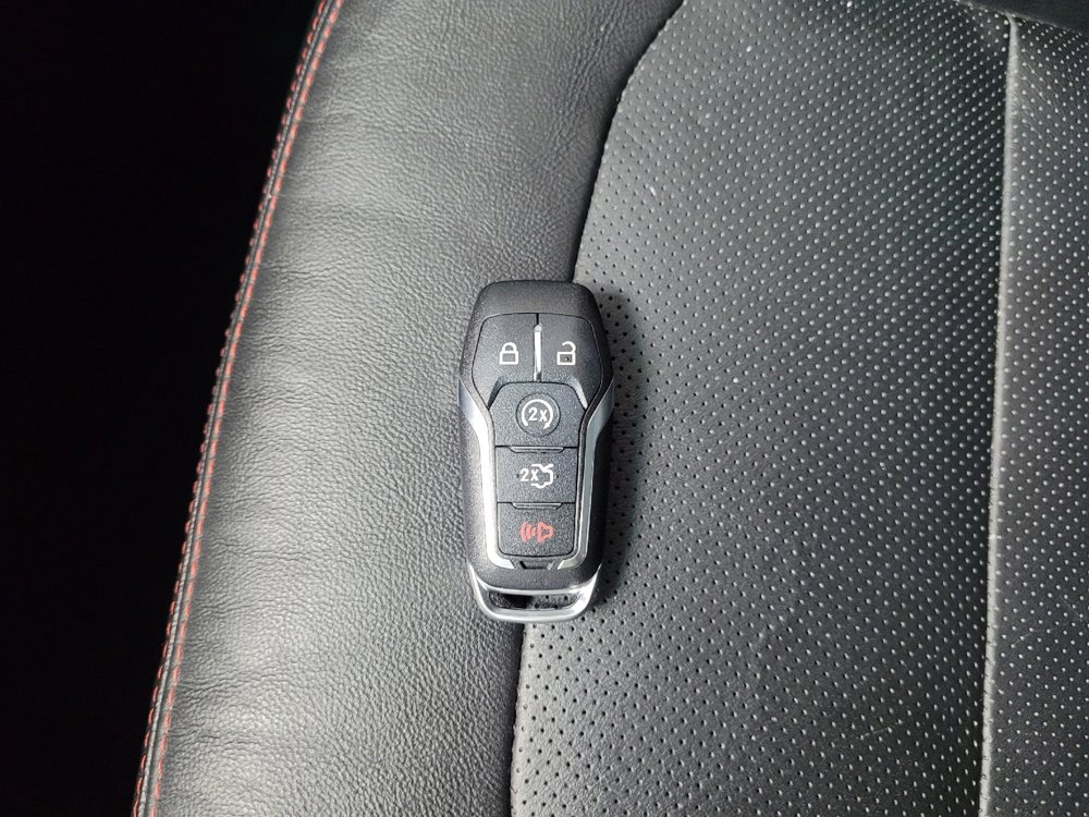 Used 2016 Ford Explorer Sport AWD/4WD image 32