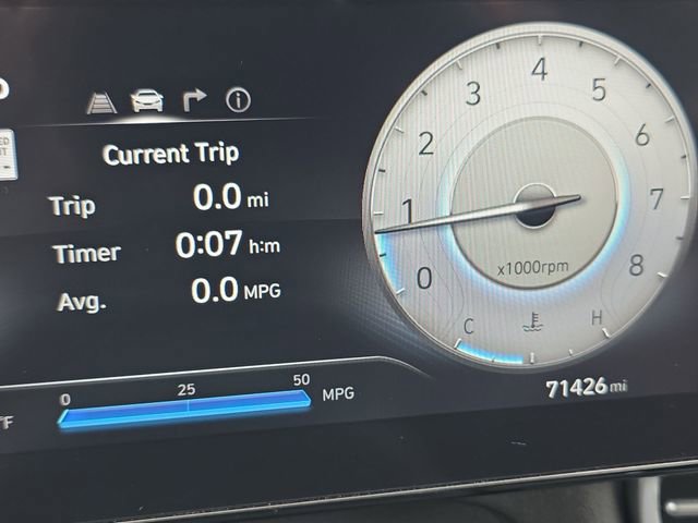 Used 2024 Hyundai Elantra SEL image 15