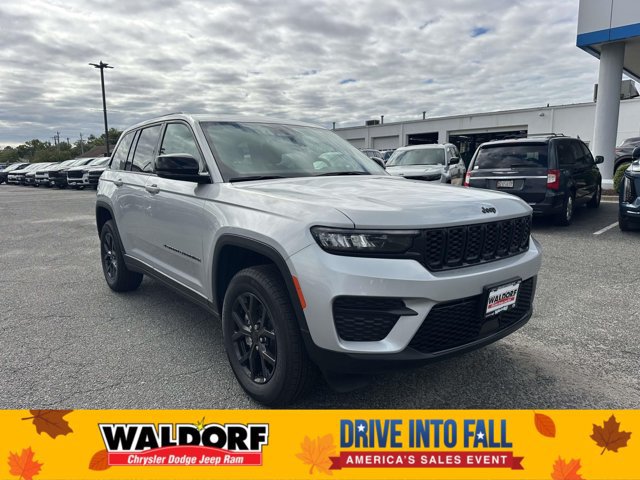 New 2025 Jeep Grand Cherokee 4WD