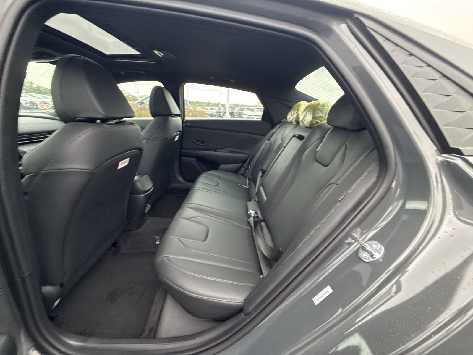 New 2026 Hyundai Elantra SEL Sport FWD image 23