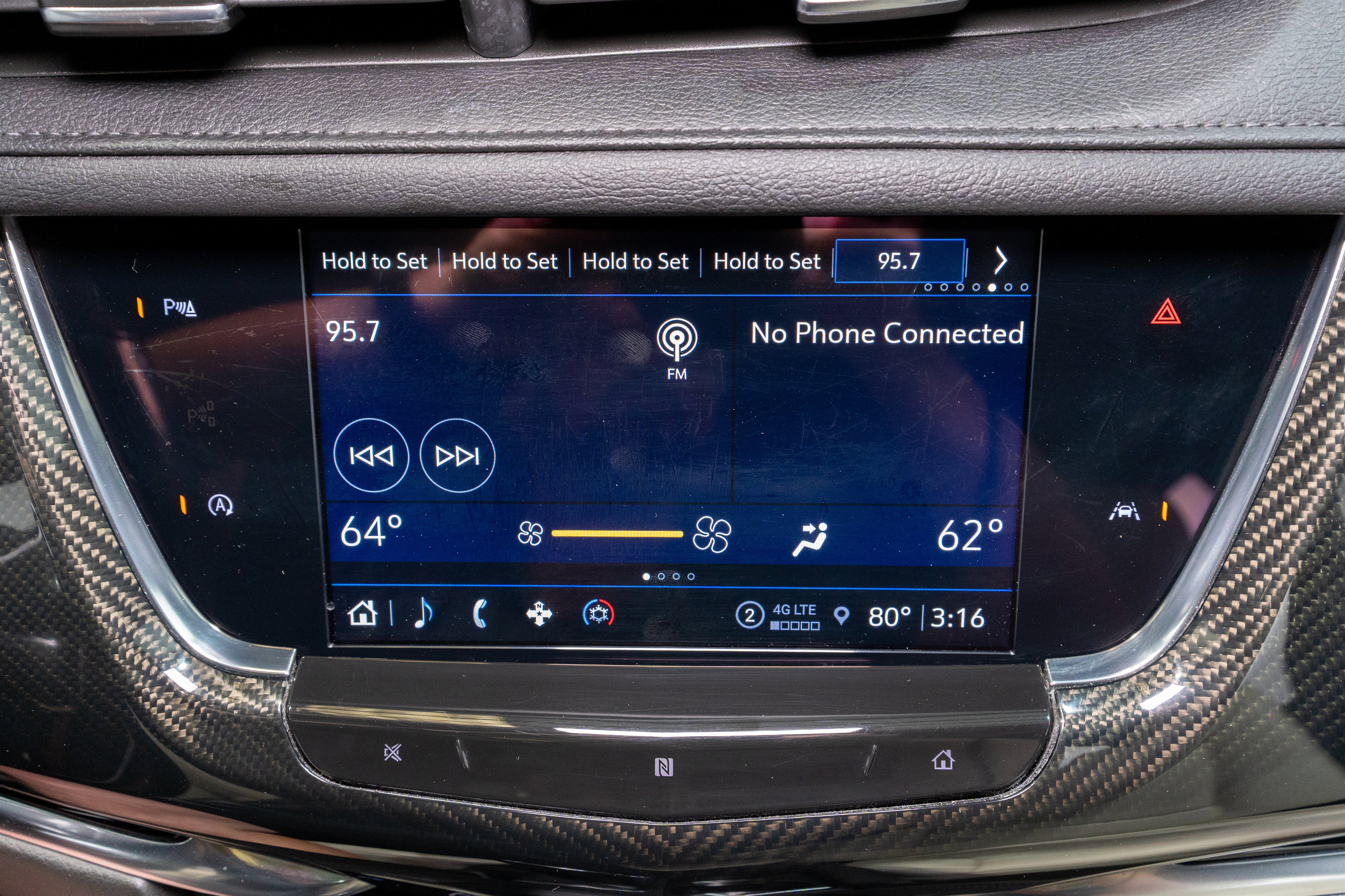 Used 2021 Cadillac XT6 Sport AWD/4WD image 17