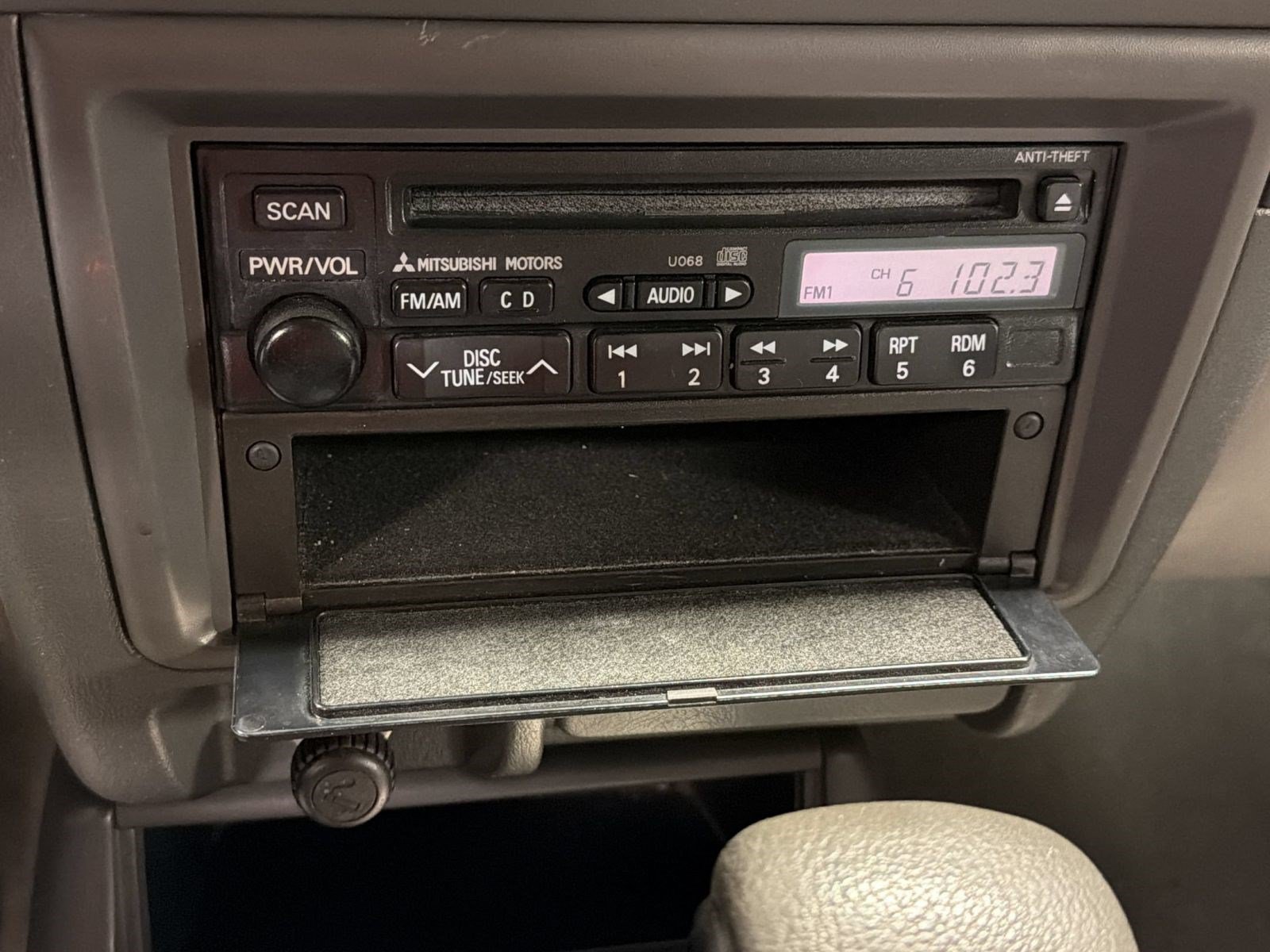 Used 2000 Mitsubishi Montero Sport LS AWD/4WD image 19
