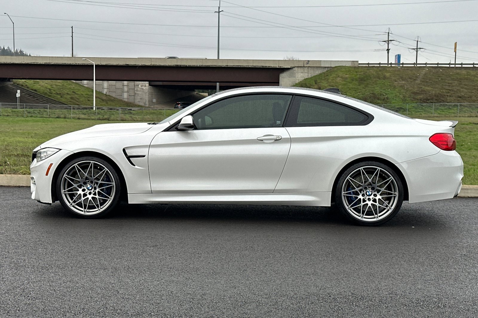 Used 2016 BMW M4 Coupe image 6