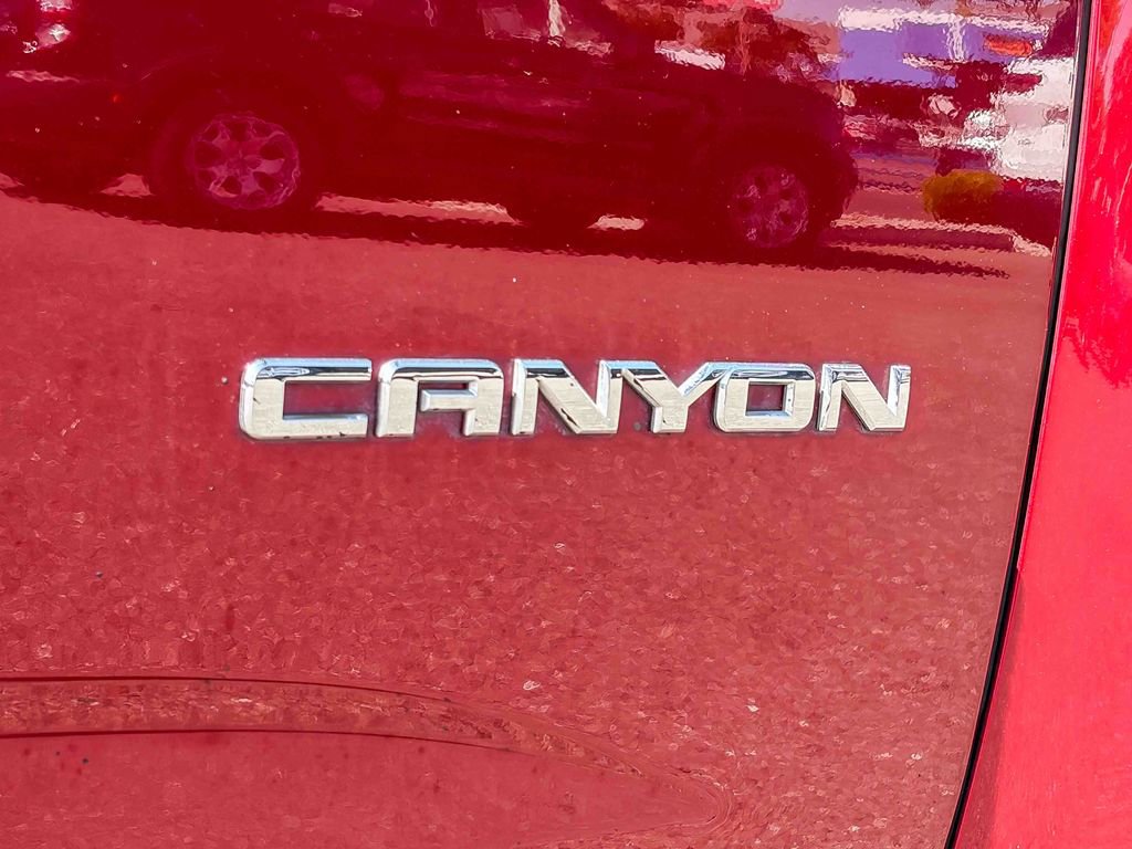 Used 2020 GMC Canyon SLE w/ Driver Alert Package image 12