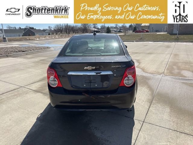 Used 2016 Chevrolet Sonic LT image 4