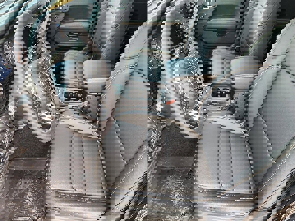 New 2025 Jeep Wrangler Unlimited Sahara image 9