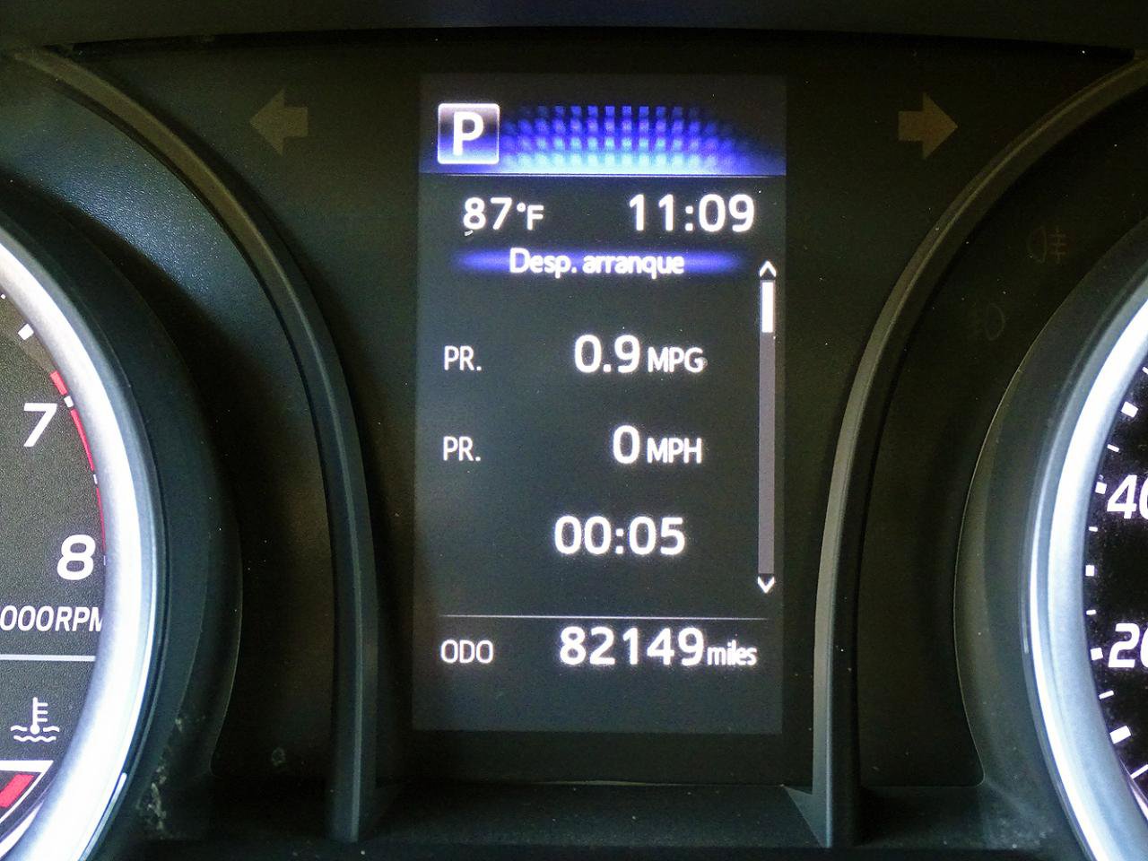 Used 2023 Toyota Camry LE FWD image 31