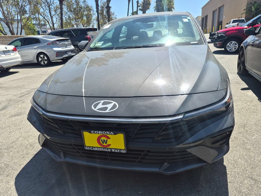 Used 2024 Hyundai Elantra SEL FWD image 4