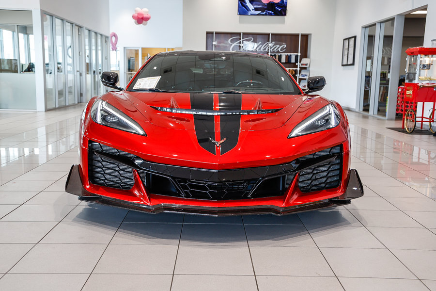 Used 2026 Chevrolet Corvette ZR1 w/ ZR1 Carbon Fiber Aero Package RWD image 6