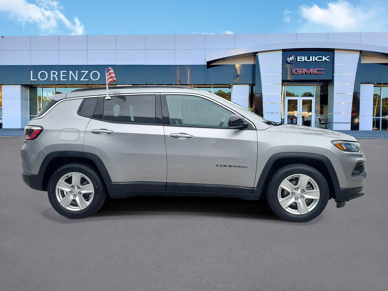 Used 2022 Jeep Compass Latitude image 4