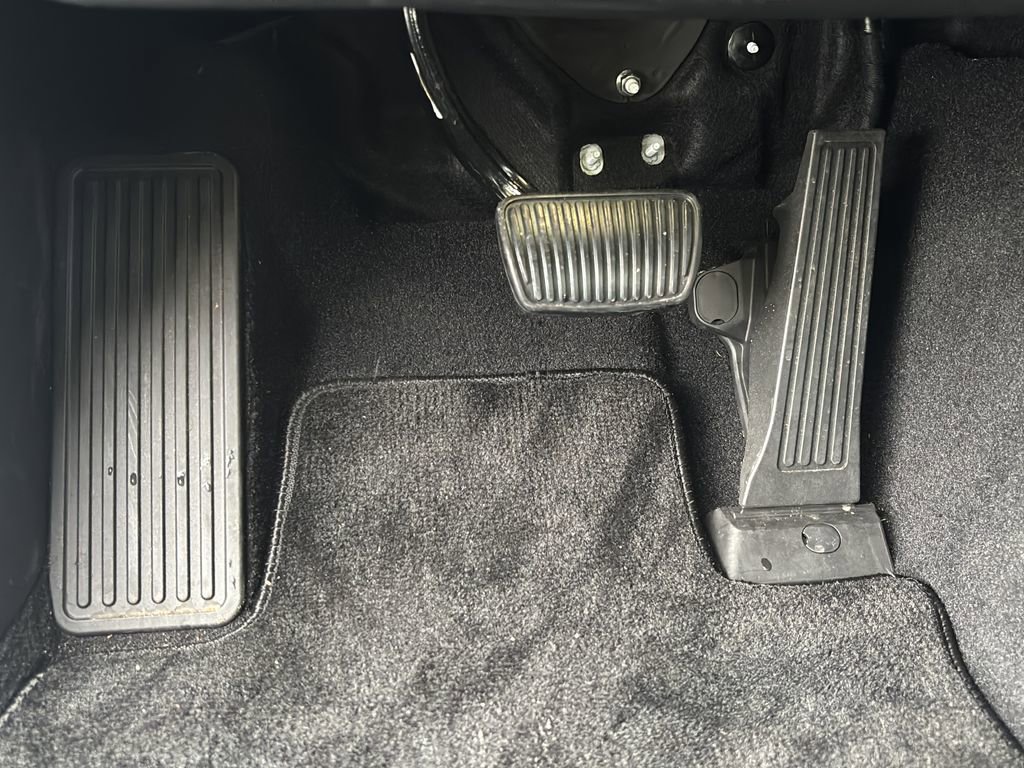 Used 2026 Genesis G70 2.5T Prestige image 18