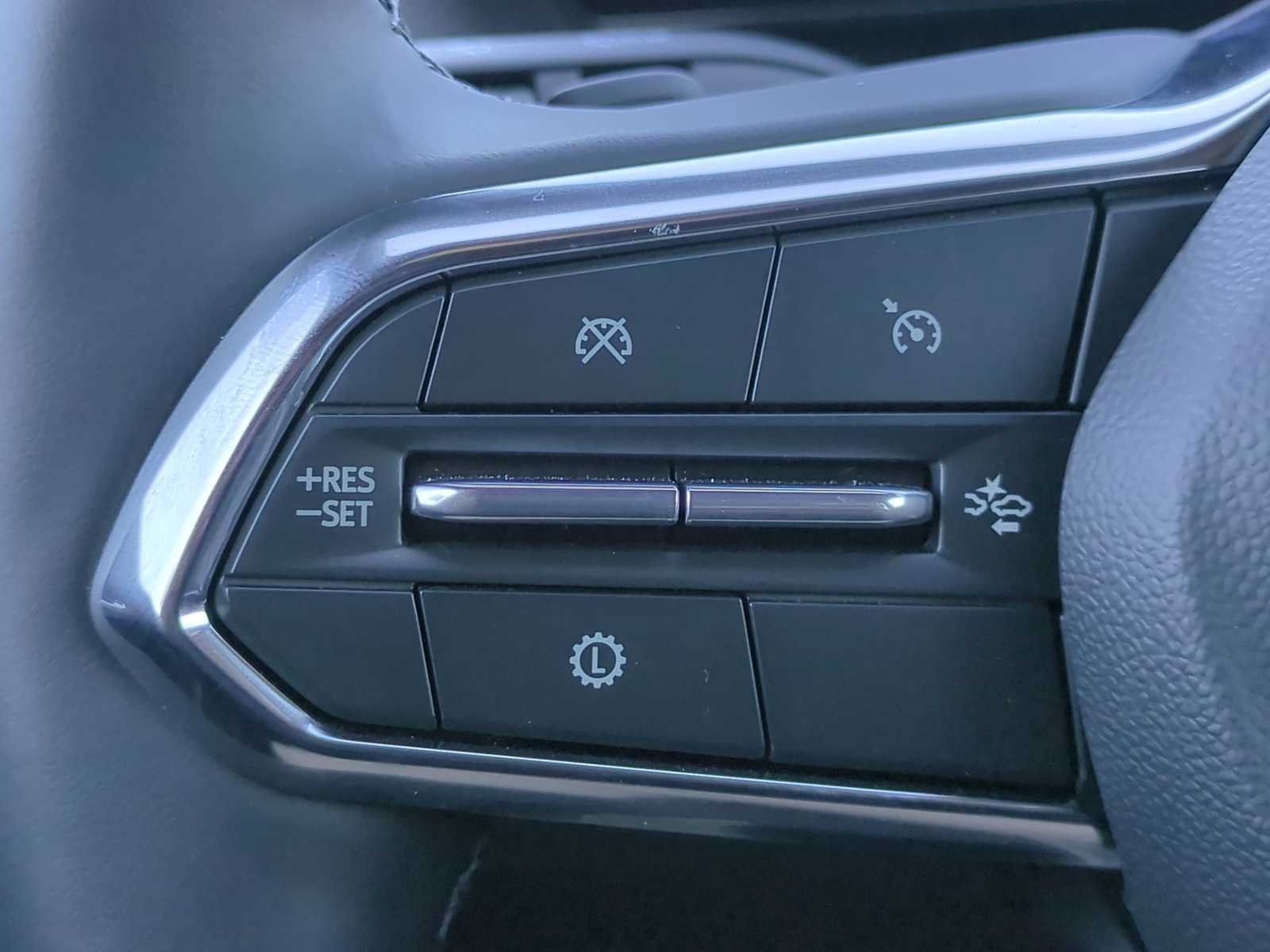 Used 2026 Chevrolet Equinox LT w/ Convenience Package II FWD image 15