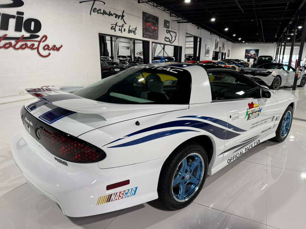 Used 1999 Pontiac Firebird Formula image 15
